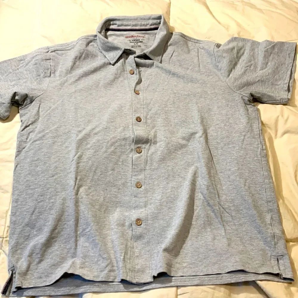 Weatherproof vintage, short sleeve,  large, untuckit style,